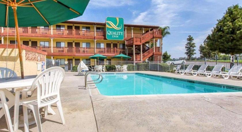 Quality Inn San Bernardino Exterior foto
